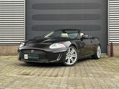 Zwart Gebruikt 2010 Jaguar XKR Supercharged Cabriolet | € 67.721