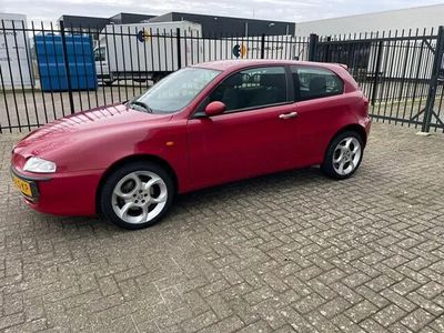 Alfa Romeo 147