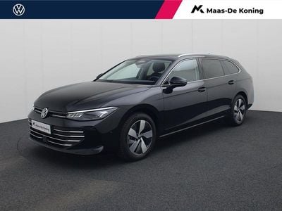 Zwart Occasion 2025 VW Passat Business Stationwagen | € 37.940 (Super prijs)