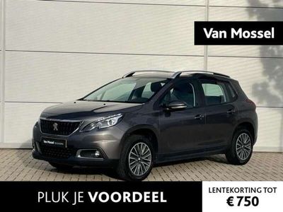 tweedehands Peugeot 2008 1.2 PureTech Signature | Navigatie | Parkeerhulp |