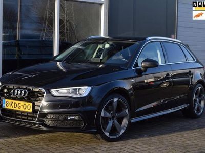 Zwart Occasion 2013 Audi A3 Sportback Ambition Hatchback | € 11.999 (Eerlijke prijs)