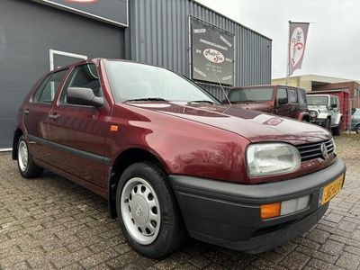 tweedehands VW Golf III 1.8 CL Automaat/5 Deuren/Concourstaat.!