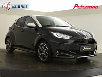 Occasion Toyota Yaris Executive 116 PK (85 kW) 2021 Zwart Hatchback