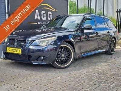 Blauw Gebruikt 2005 BMW 530 Executive Stationwagen | € 14.995