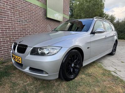 Grijs Occasion 2006 BMW 320 Executive Stationwagen | € 2.445 (Iets duurder)