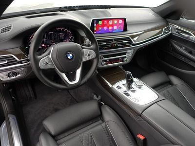 BMW 745e