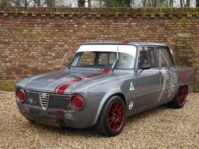 tweedehands Alfa Romeo Giulia Super "ex-Squadra Bianca" Rebuilt in 2016, Equipped with the 2 liter Nord engine (high compression-168 HP/191NM), Succesfull history in the Squadra Bianca, Many parts replaced by high-quality components from the best brands