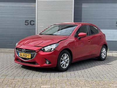 Occasion Mazda 2 Edition 90 PK (66 kW) 2015 Rood Hatchback