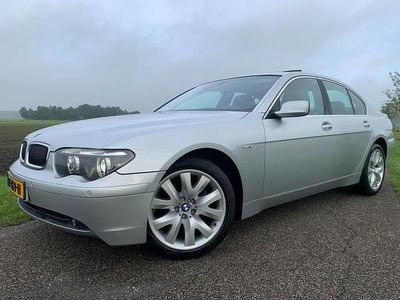 Grijs Occasion 2002 BMW 735 Executive Sedan | € 5.890