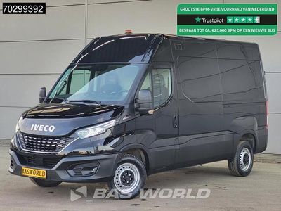 Zwart Occasion 2020 Iveco Daily Van | € 17.900