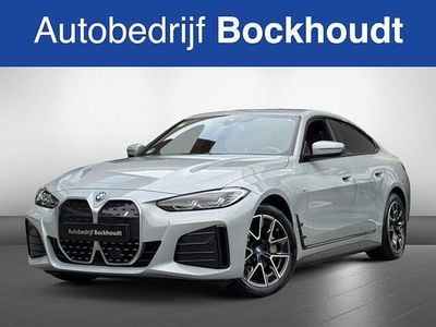 Grijs Gebruikt 2022 BMW i4 M Sport Sedan | € 39.900 (Eerlijke prijs)