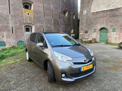 tweedehands Toyota Verso-S Verso-S1.3 VVT-I Dynamic | Automaat