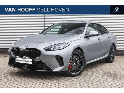Grijs Gebruikt 2025 BMW 220 Executive Coupé | € 48.650 (Duur)