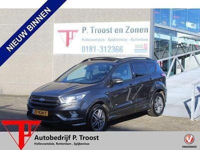 Grijs Occasion 2018 Ford Kuga Vignale SUV | € 20.750 (Eerlijke prijs)