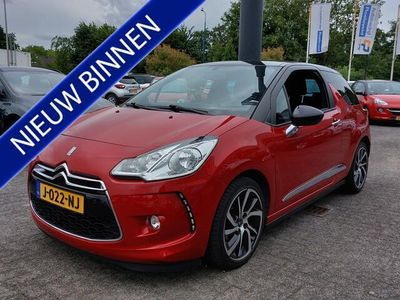 tweedehands DS Automobiles DS3 1.2 PureTech 110pk Automaat So Chic | Airco | Cruise | Elek.Ramen+Spiegels | Pdc V+A | Privacy Glass | Mistlampen | 17''lm