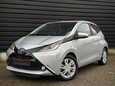 Occasion Toyota Aygo 69 PK (50 kW) 2018 Grijs / silvermet Hatchback