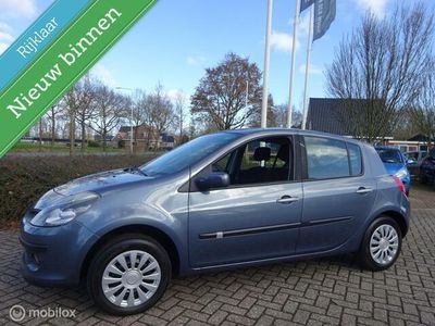 tweedehands Renault Clio R.S. 1.6-16V Dynamique Luxe 5D '06 Airco|NWE APK!