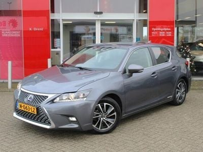 Lexus CT200h