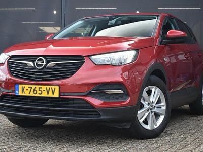 Rood Occasion 2021 Opel Grandland X Edition+ SUV | € 16.895 (Goede deal)