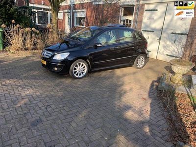 Mercedes B170