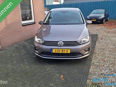 Grijs (metallic) Occasion 2015 VW Golf Sportsvan LOUNGE MPV | € 11.500 (Eerlijke prijs)