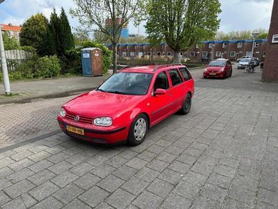 VW Golf IV