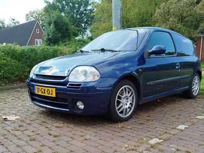 Blauw Gebruikt 2001 Renault Clio II R.S. Hatchback | € 4.500