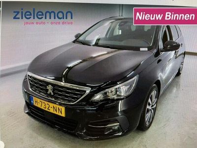 tweedehands Peugeot 308 SW 1.2 PureTech Premium - Carplay, Panorama, Camer