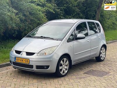Blauw Gebruikt 2005 Mitsubishi Colt Invite Hatchback | € 2.149 (Iets duurder)