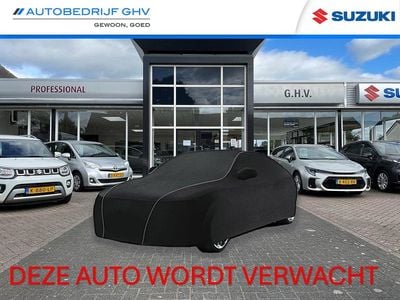 Wit (metallic) Occasion 2023 Suzuki Vitara Style SUV | € 27.450 (Eerlijke prijs)