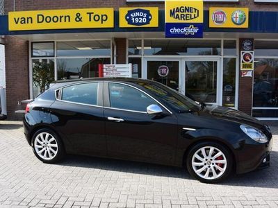 Occasion Alfa Romeo Giulietta Distinctive 120 PK (88 kW) 2014 Zwart Hatchback