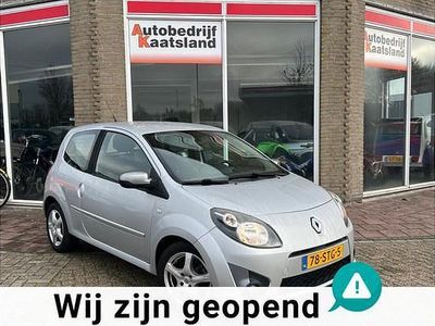 Grijs (metallic) Occasion 2011 Renault Twingo Night&Day Hatchback | € 2.498 (Eerlijke prijs)