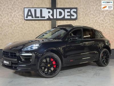Zwart (metallic) Occasion 2022 Porsche Macan Sport SUV | € 94.950 (Eerlijke prijs)