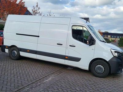 Wit Gebruikt 2022 Renault Master Van | € 24.200 (Duur)