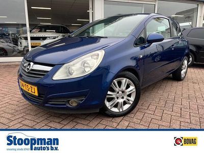 Blauw Occasion 2007 Opel Corsa Cosmo Hatchback | € 3.950 (Iets duurder)