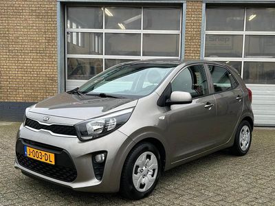Grijs Occasion 2020 Kia Picanto Hatchback | € 9.850 (Eerlijke prijs)