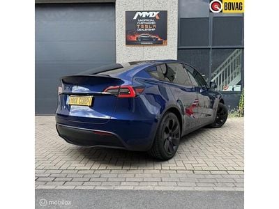 Blauw Occasion 2024 Tesla Model Y RWD SUV | € 35.890 (Eerlijke prijs)