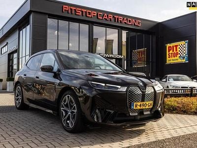 Zwart Occasion 2022 BMW iX Executive SUV | € 43.450 (Goede deal)