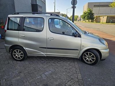 Toyota Yaris Verso