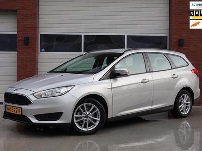 tweedehands Ford Focus Wagon 1.0 Ecoboost Trend Navigatie - Airco - Cruis