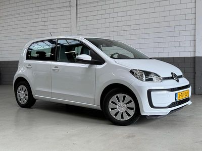 Wit Gebruikt 2020 VW up! Move Hatchback | € 9.950 (Eerlijke prijs)