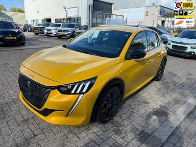 Occasion Peugeot 208 GT-line 101 PK (74 kW) 2022 Geel Hatchback
