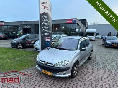 tweedehands Peugeot 206 1.6-16V XS