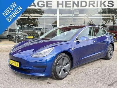 Blauw Occasion 2020 Tesla Model 3 Standard Range Sedan | € 19.845 (Goede deal)