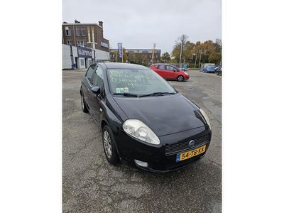 Zwart Occasion 2006 Fiat Grande Punto Hatchback | € 1.450 (Eerlijke prijs)