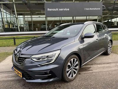 Grijs metallic Occasion 2021 Renault Megane E-Tech Intens Stationwagen | € 17.950 (Goede deal)