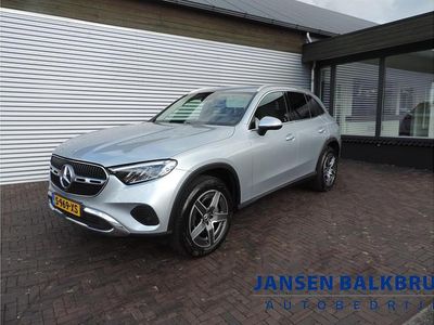 Grijs Occasion 2023 Mercedes GLC300e Luxury SUV | € 53.985