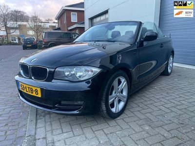 tweedehands BMW 118 Cabriolet 118i Executive/Car play/Airco/AUX/2eigenaar