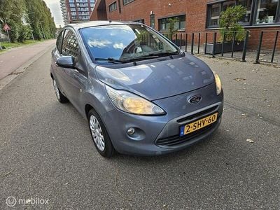 Grijs Gebruikt 2011 Ford Ka Hatchback | € 1.750 (Eerlijke prijs)