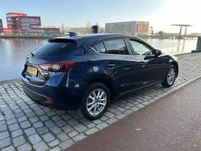 Blauw (mat) Occasion 2014 Mazda 3 Hatchback | € 8.950 (Eerlijke prijs)